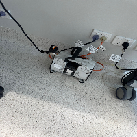 Clyde-Apac Ultra Safe Series 2010 4' BioSafety Cabinet image 3